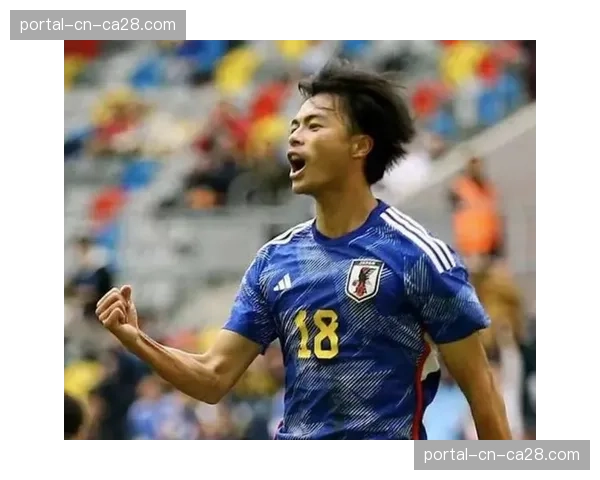 布莱顿主帅德泽尔比赛前发布会确认，三笘薰已恢复合练