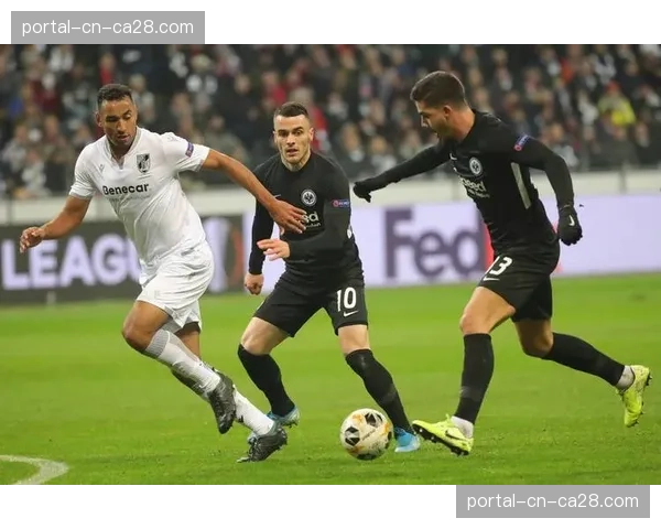 巴黎圣日耳曼1-0小胜里尔,成功卫冕法甲冠军 巴黎圣日耳曼1-0小胜里尔,成功卫冕法甲冠军